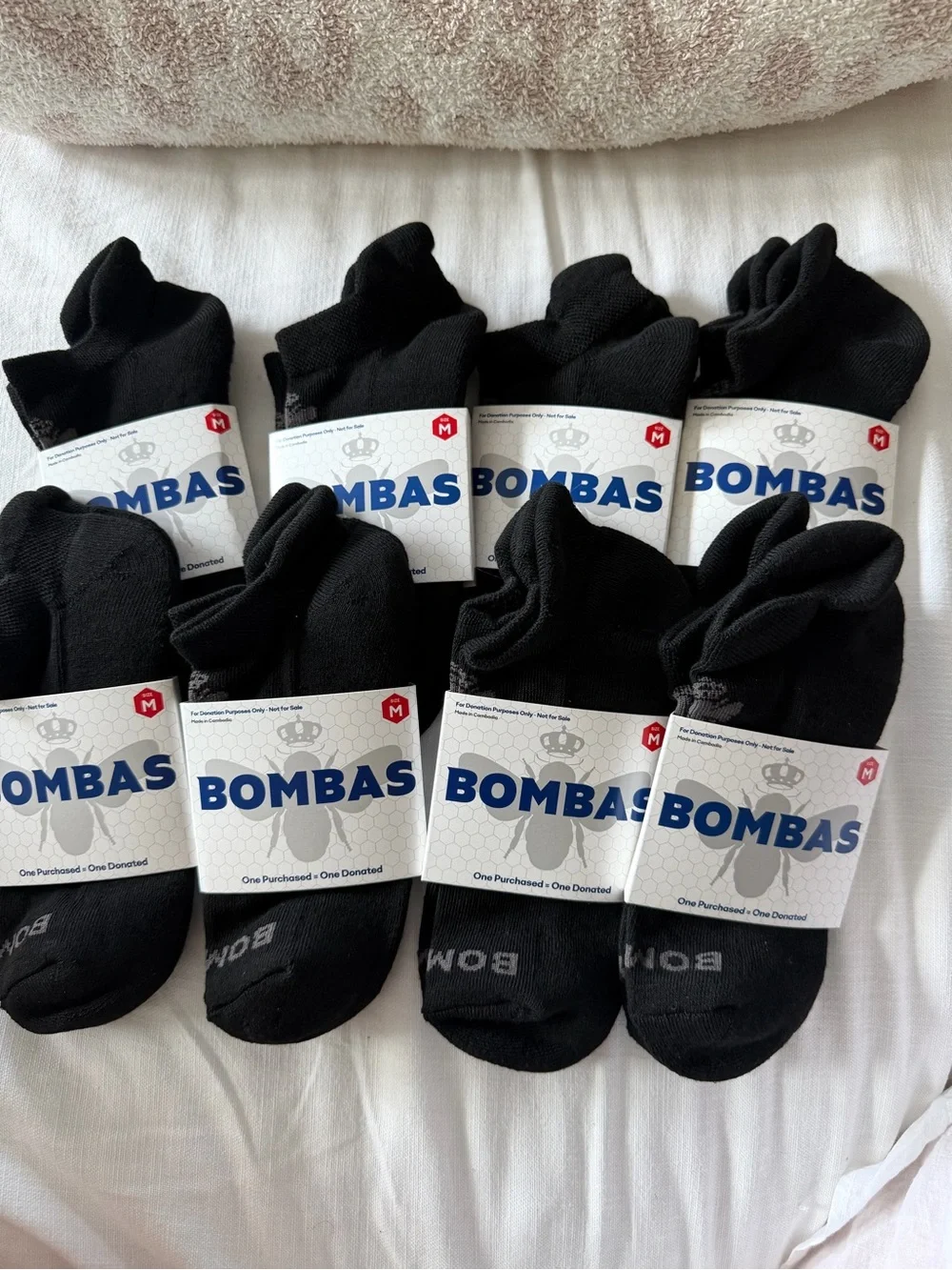New Bombas Black Socks - Pack of 8 size medium